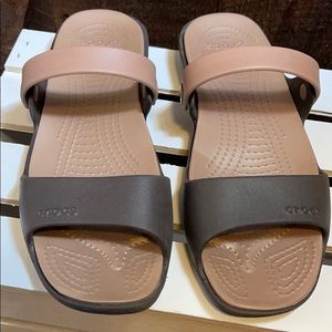 Crocs two-toned tan/brown sandal, size 9